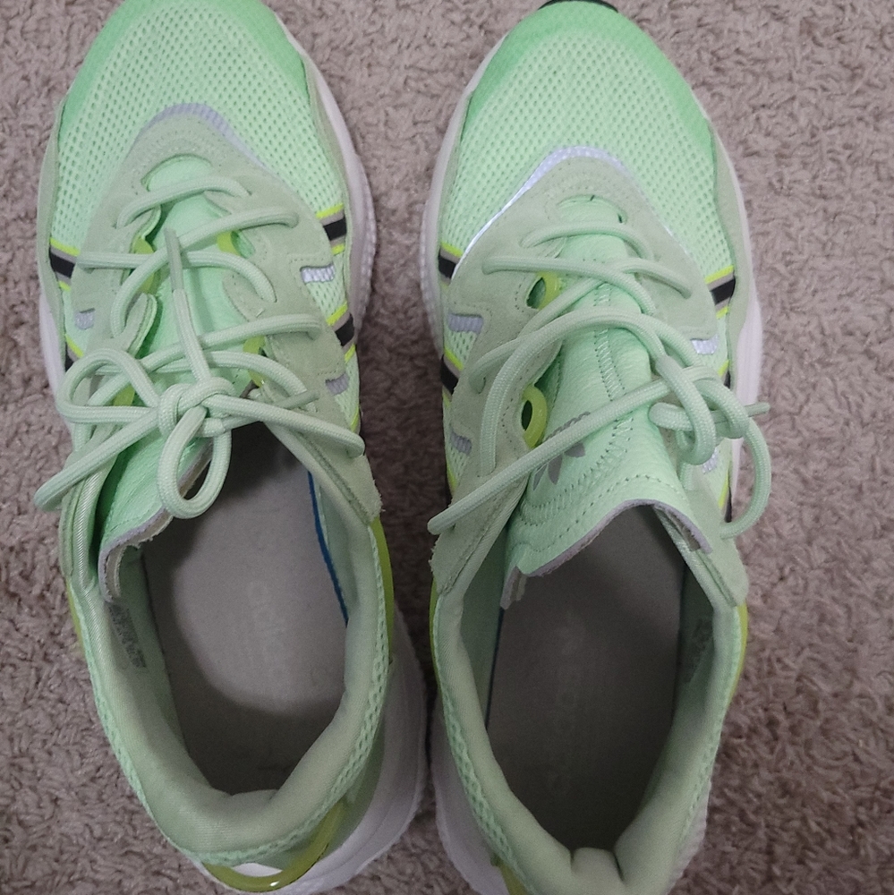 Adidas Ozweego